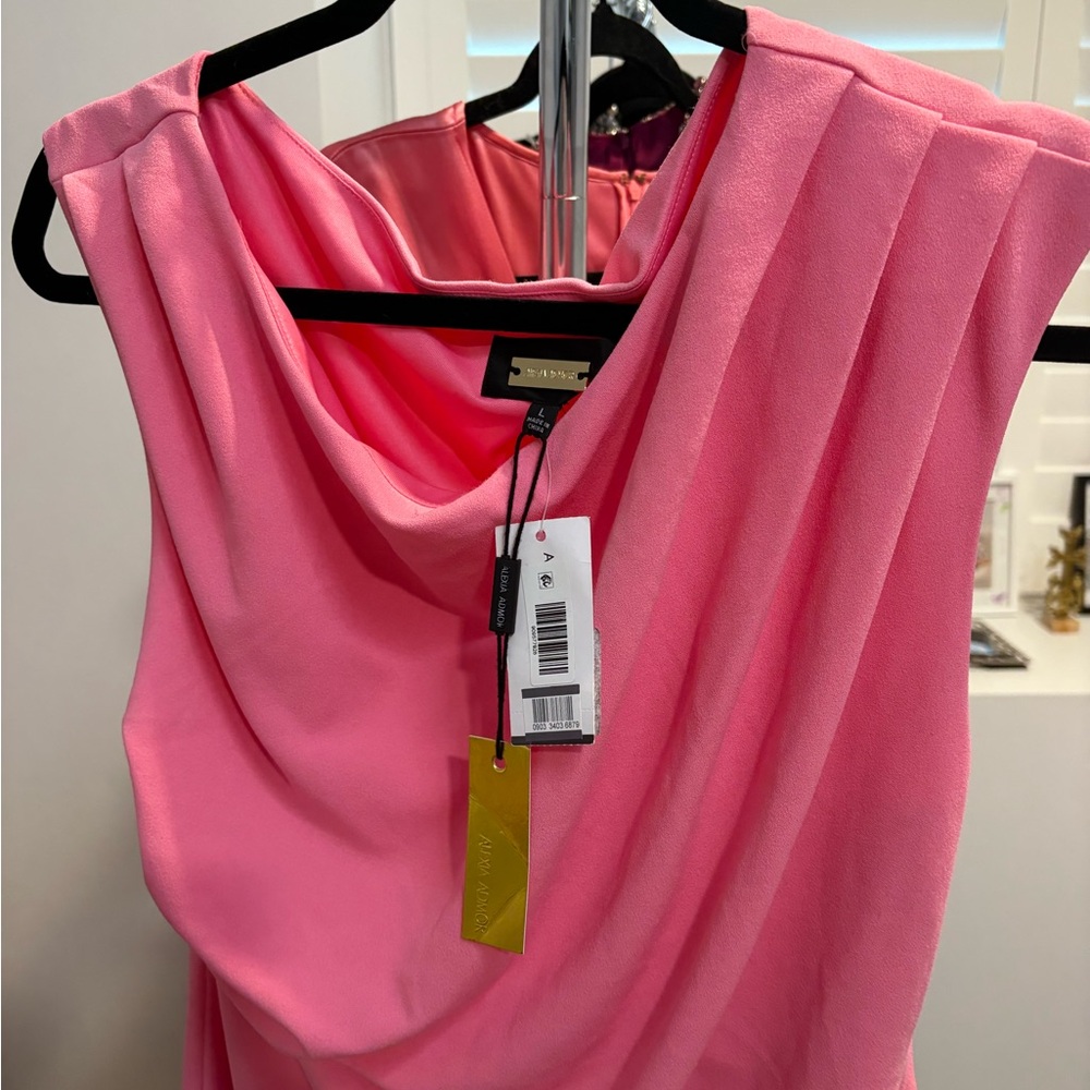 Alexia Admor Draped Sleeveless Midi Dress in Pink - Picture 5 of 5